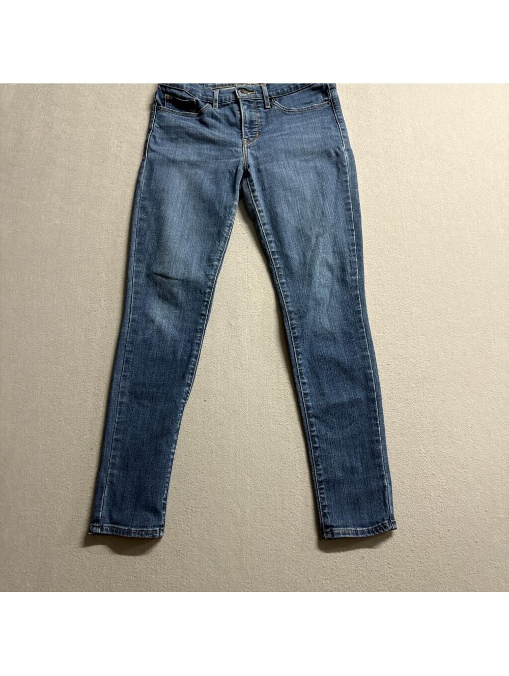 Levi's 311 Shaping Skinny Jeans Womens 27 Medium Wash Blue Denim Stretch